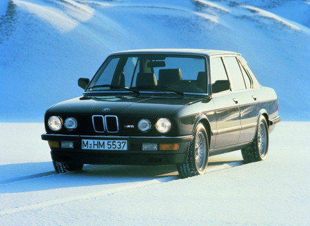BMW M5 Е28. Версия для Европы.